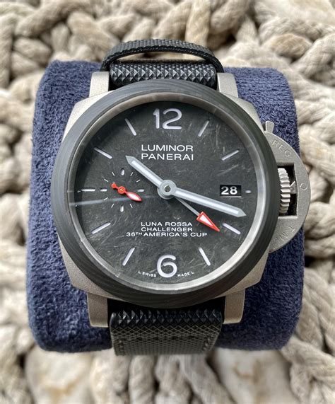 panerai luminor de luna|Panerai Luminor marina 42mm.